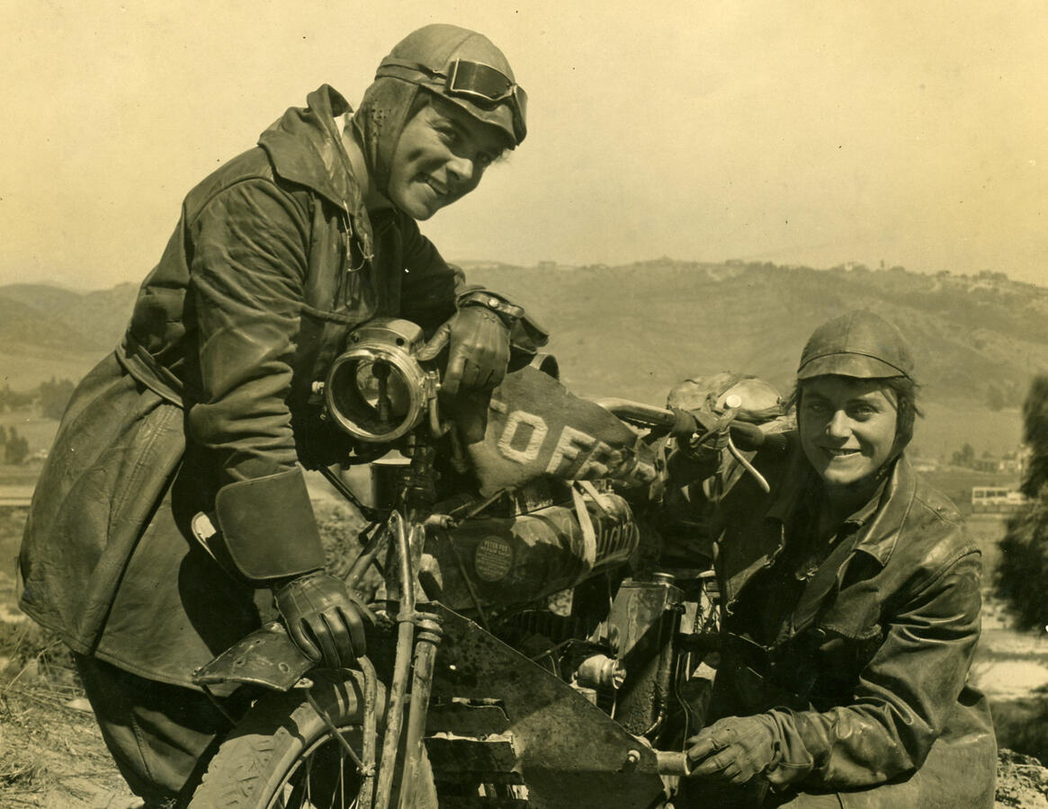 Augusta and Adeline van Buren rode cross country in 1916.